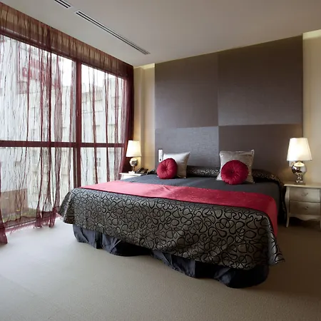 Mim Sitges Melia Collection