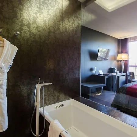 Mim Meliá Collection Hotel 4*