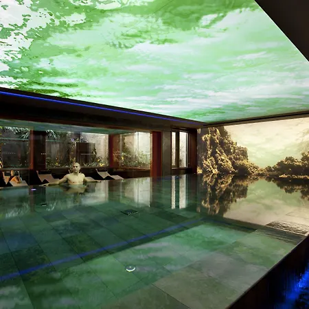 Mim Sitges Melia Collection Otel 4*