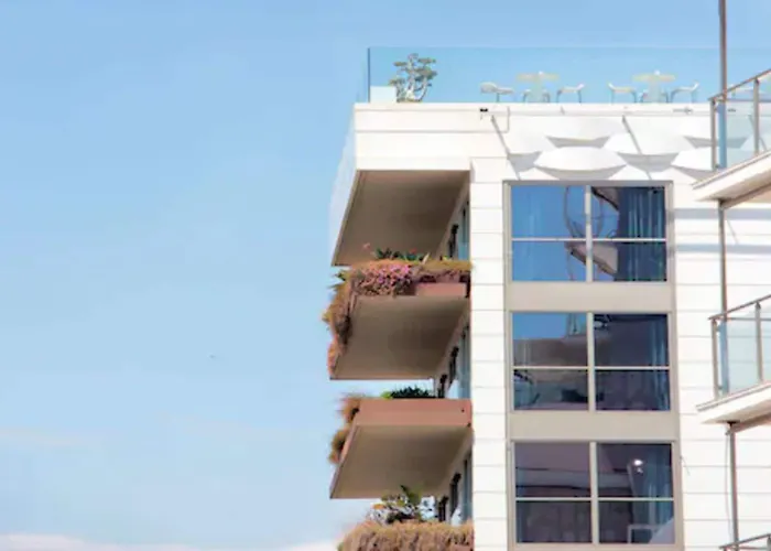 Szálloda Mim Melia Collection 4*