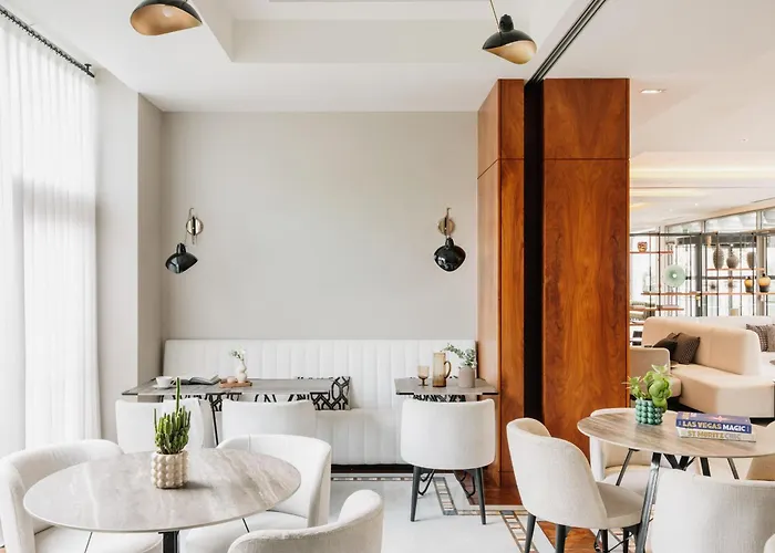 Ξενοδοχείο Mim Melia Collection 4*